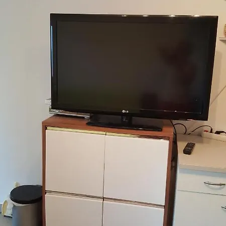 Nada *