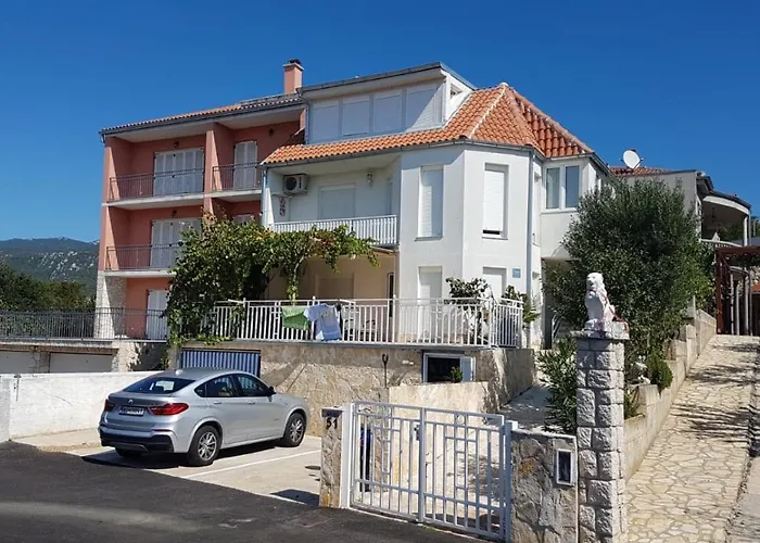 Nada * Novi Vinodolski