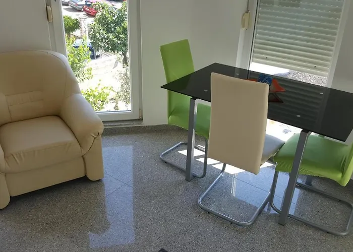 Nada Apartamento Novi Vinodolski