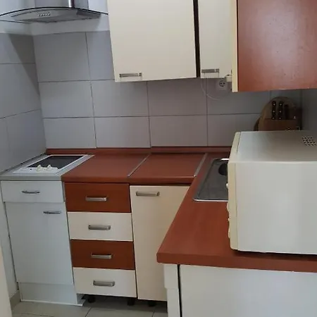דירה Nada נובי ווינודולסקי