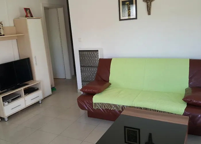 דירה Nada נובי ווינודולסקי